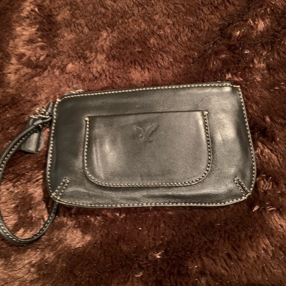 New American Eagle Black Wristlet Wallet